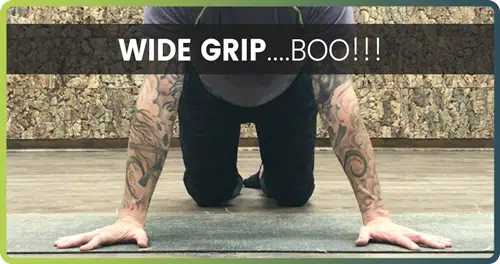 Hand placement in handstand wide grip