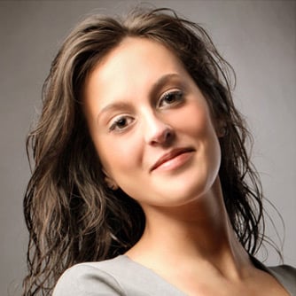 Headshot profile photo for handstand student testimonial