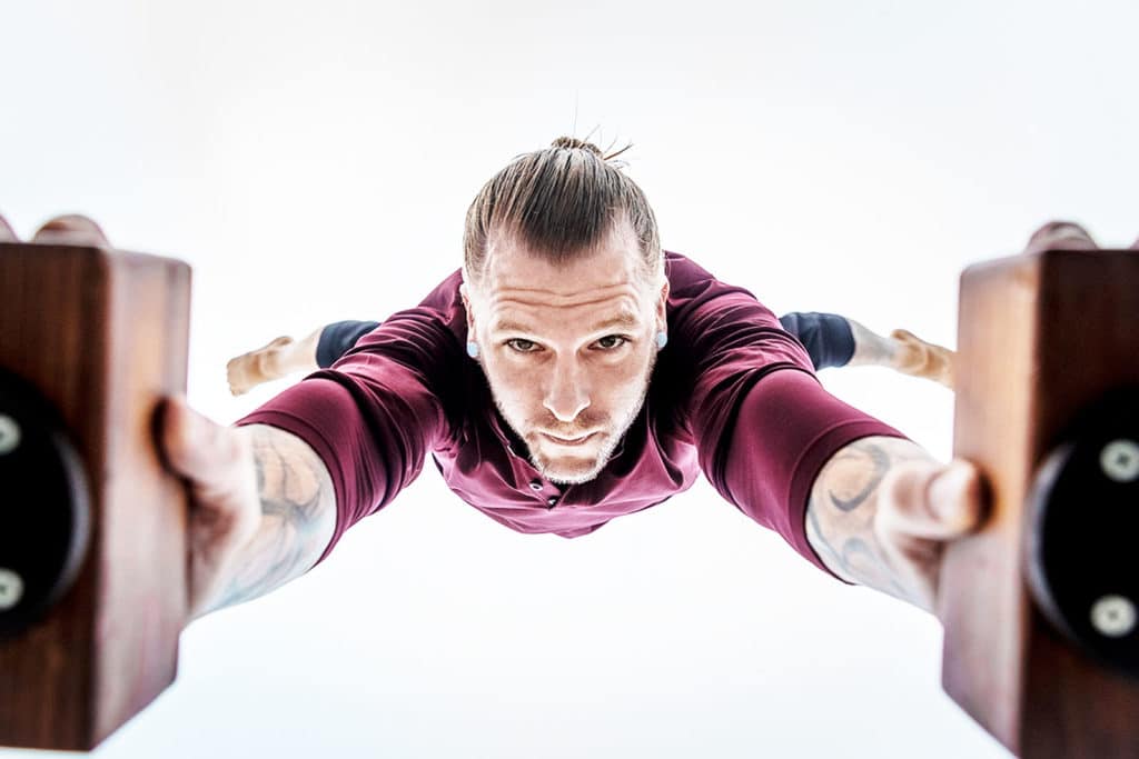 How To Do A Handstand Simple and Easy